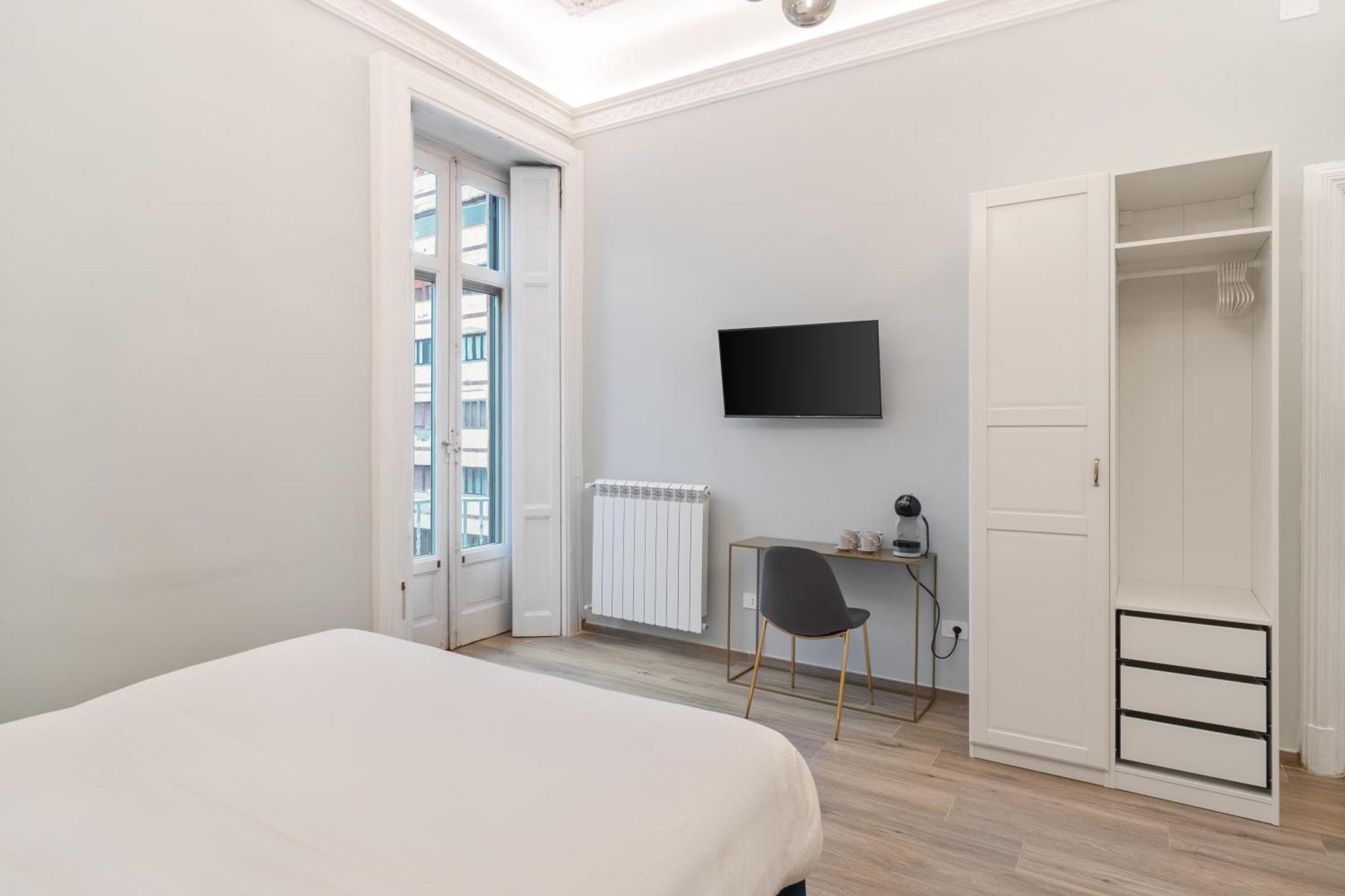 Palazzo Galeoni Luxury Suites 살레르노 외부 사진