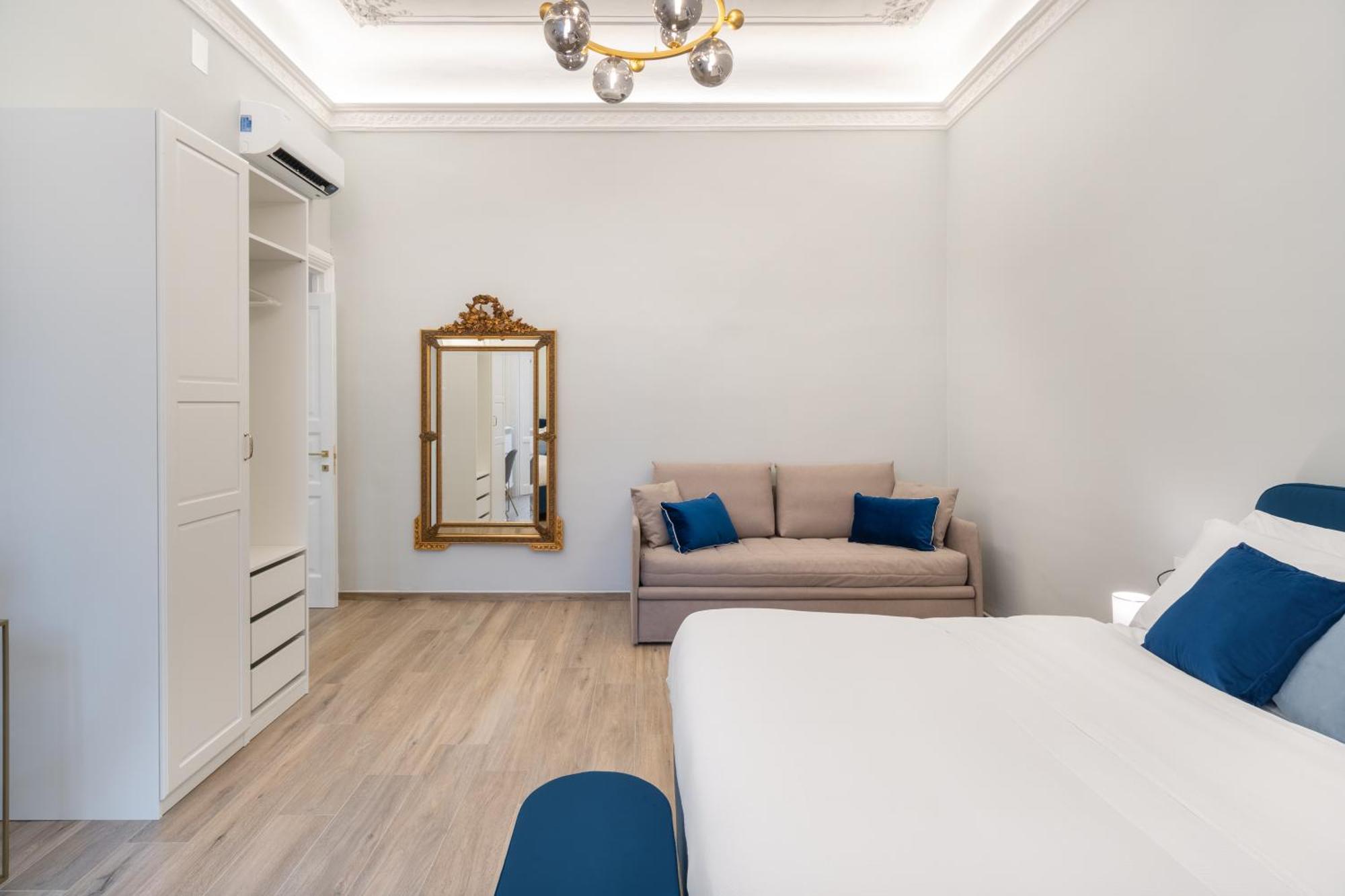 Palazzo Galeoni Luxury Suites 살레르노 외부 사진